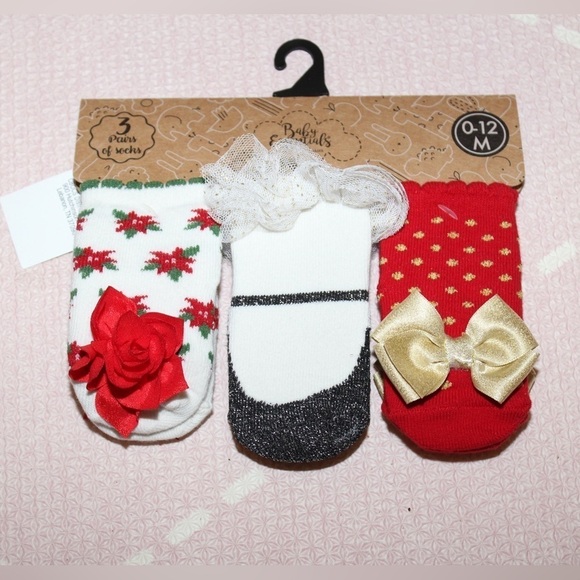 Baby Essentials Other - Baby Essentials Baby Girl Holiday Socks 3 Pack 0-12 Months Brand New
